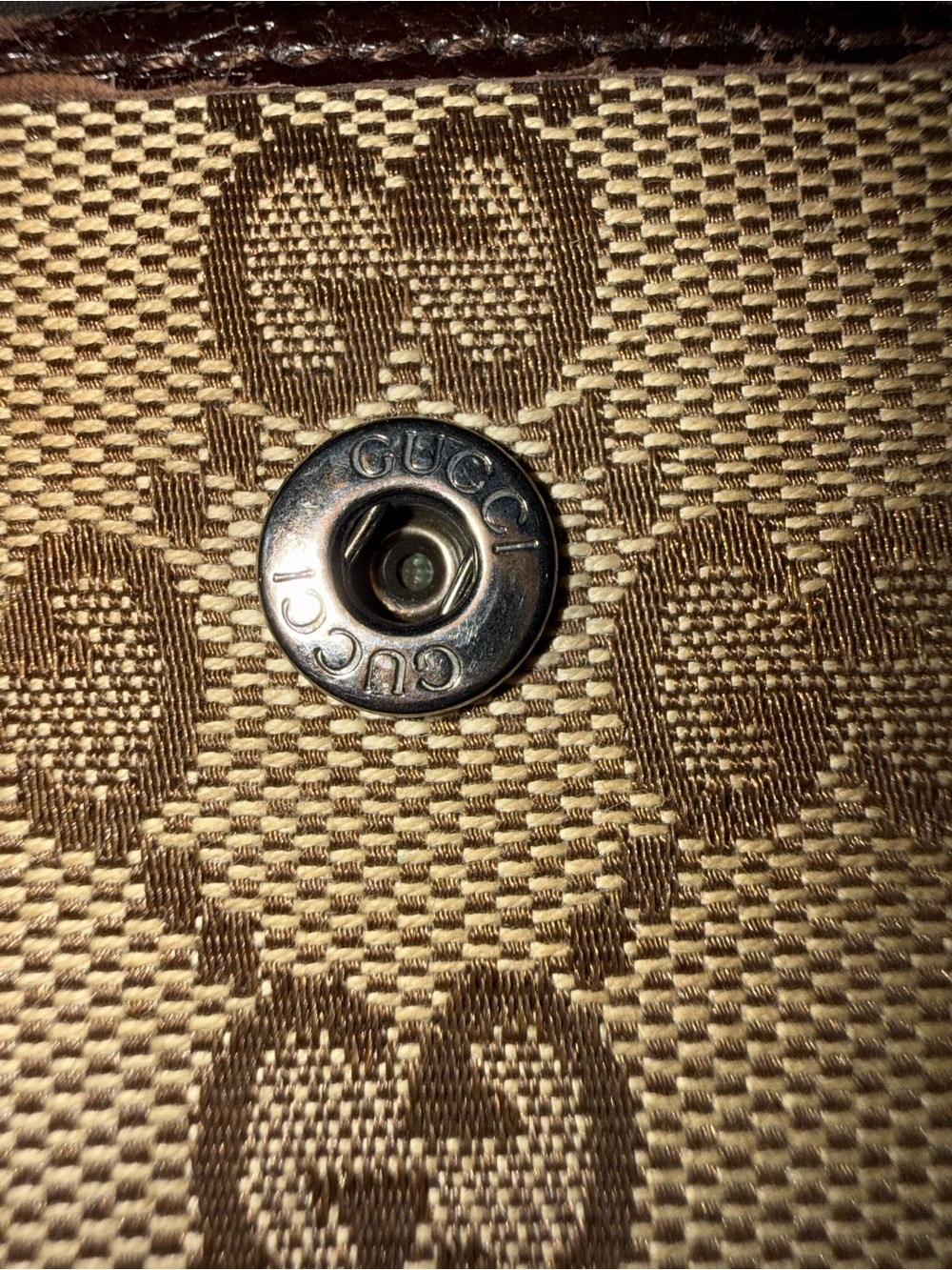 Gucci Beige GG Supreme Canvas Trifold Wallet with Silver Accents EUC - Picture 13 of 15